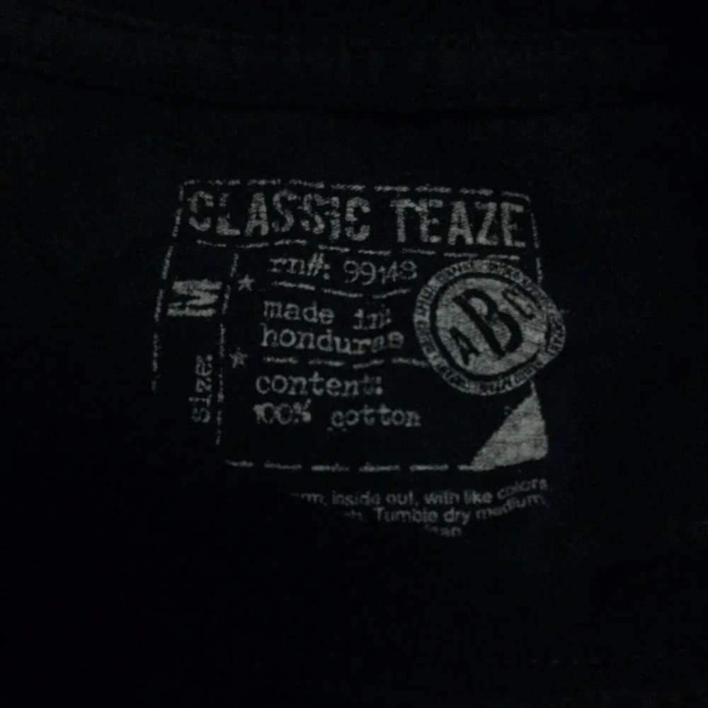 Classic Teaze Merry Xmas Ya Filthy Animal Mens T-shirt Black Size M Graphic Tee - Picture 3 of 3